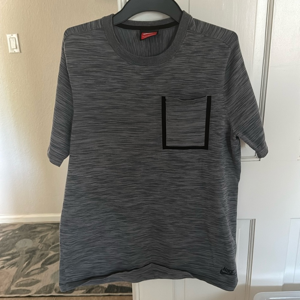 Men’s Nike T